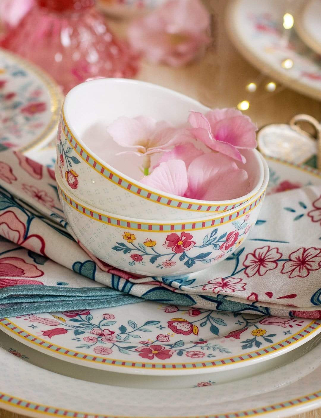 Raindrops And Roses 4" Bowl- Set Of 6