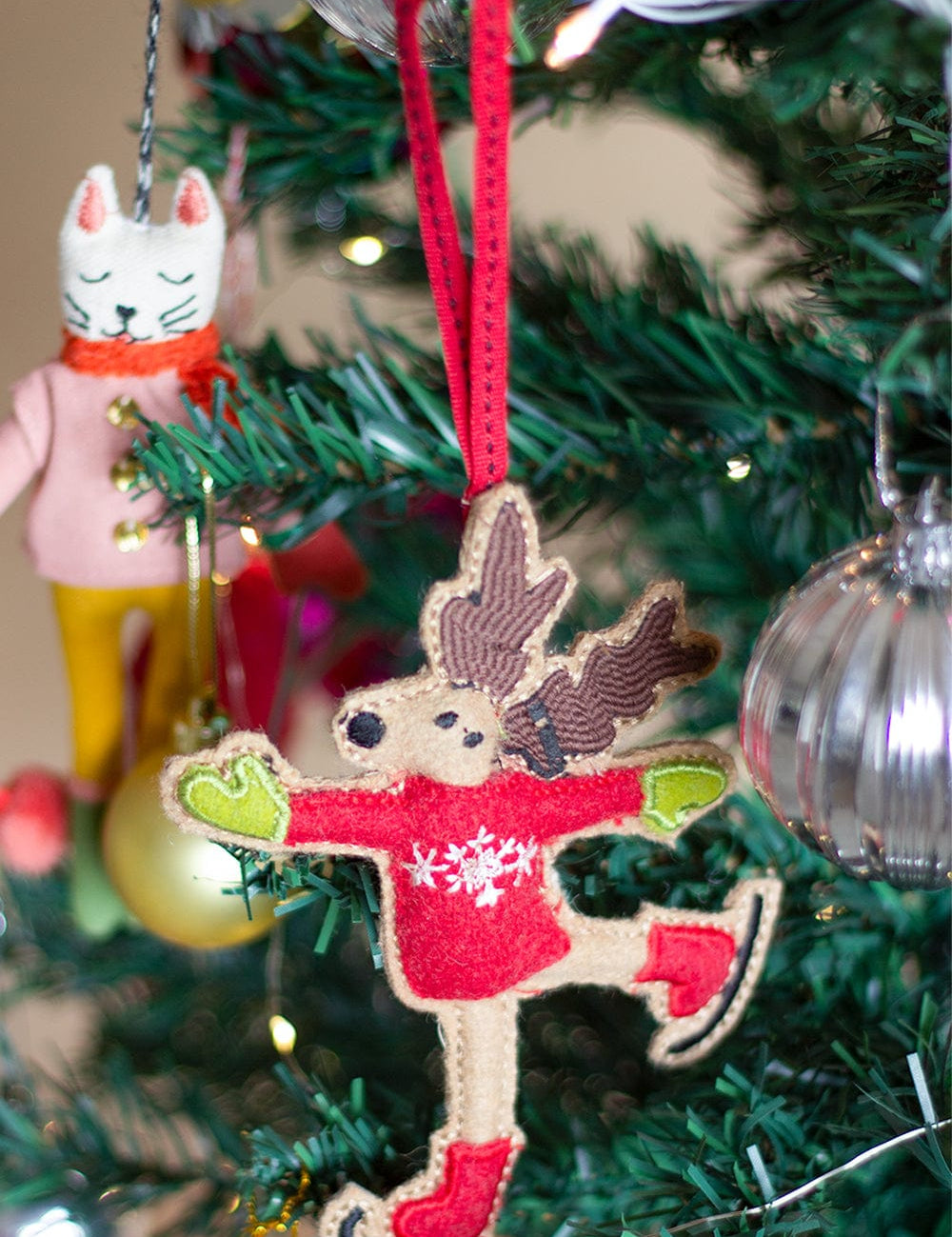 Reindeer Christmas Ornament