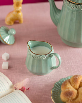 Royal Karenina Milk Pot