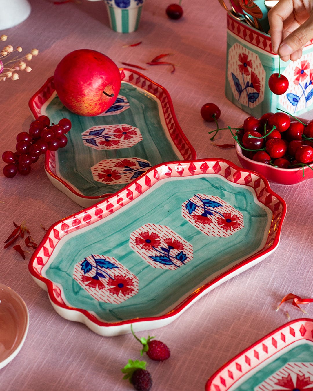 serveware Poppies & Play Handpainted Organic Platter