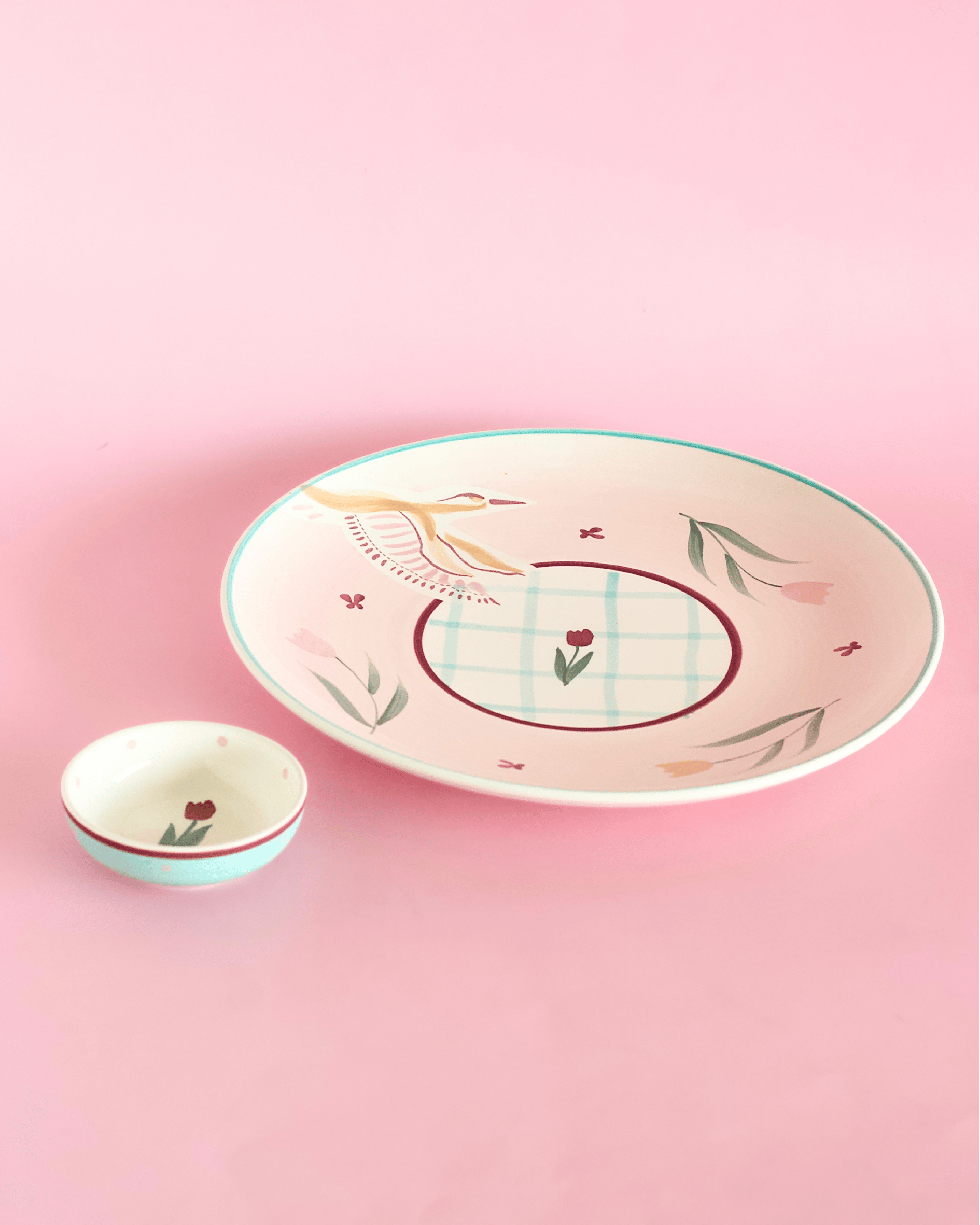 Skylark Handpainted Ceramic Round Plate & Nutbowl