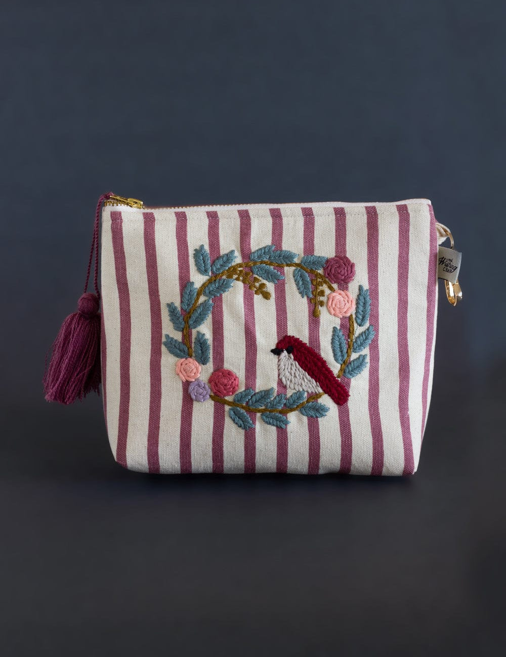 Storage Birds On A Wreath Embroidered Pouch
