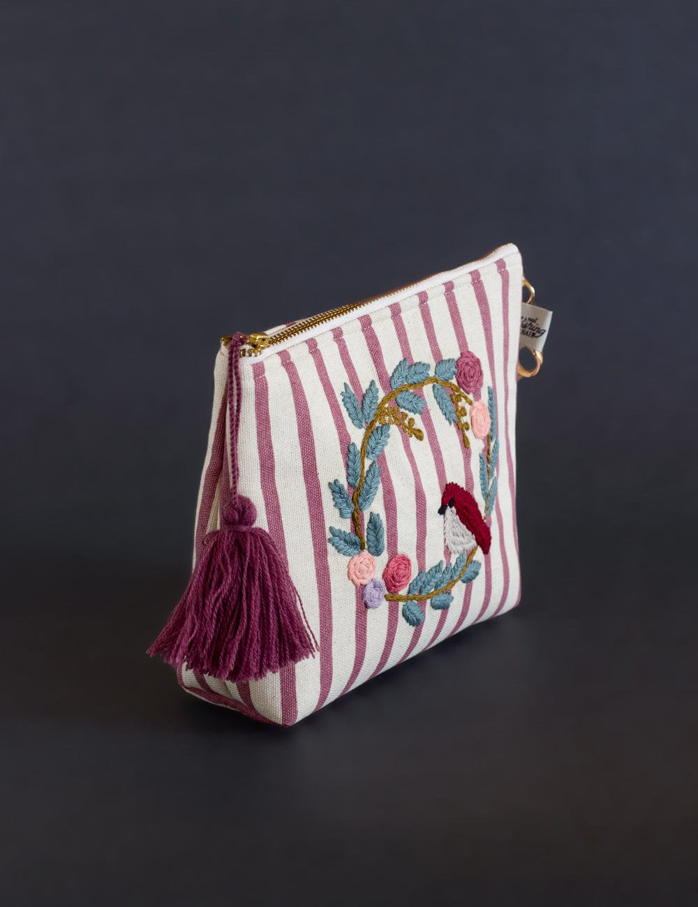 Storage Birds On A Wreath Embroidered Pouch