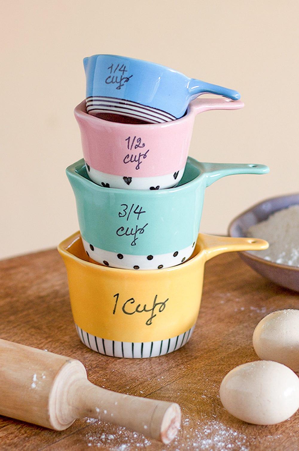 Summer Measuring Cups