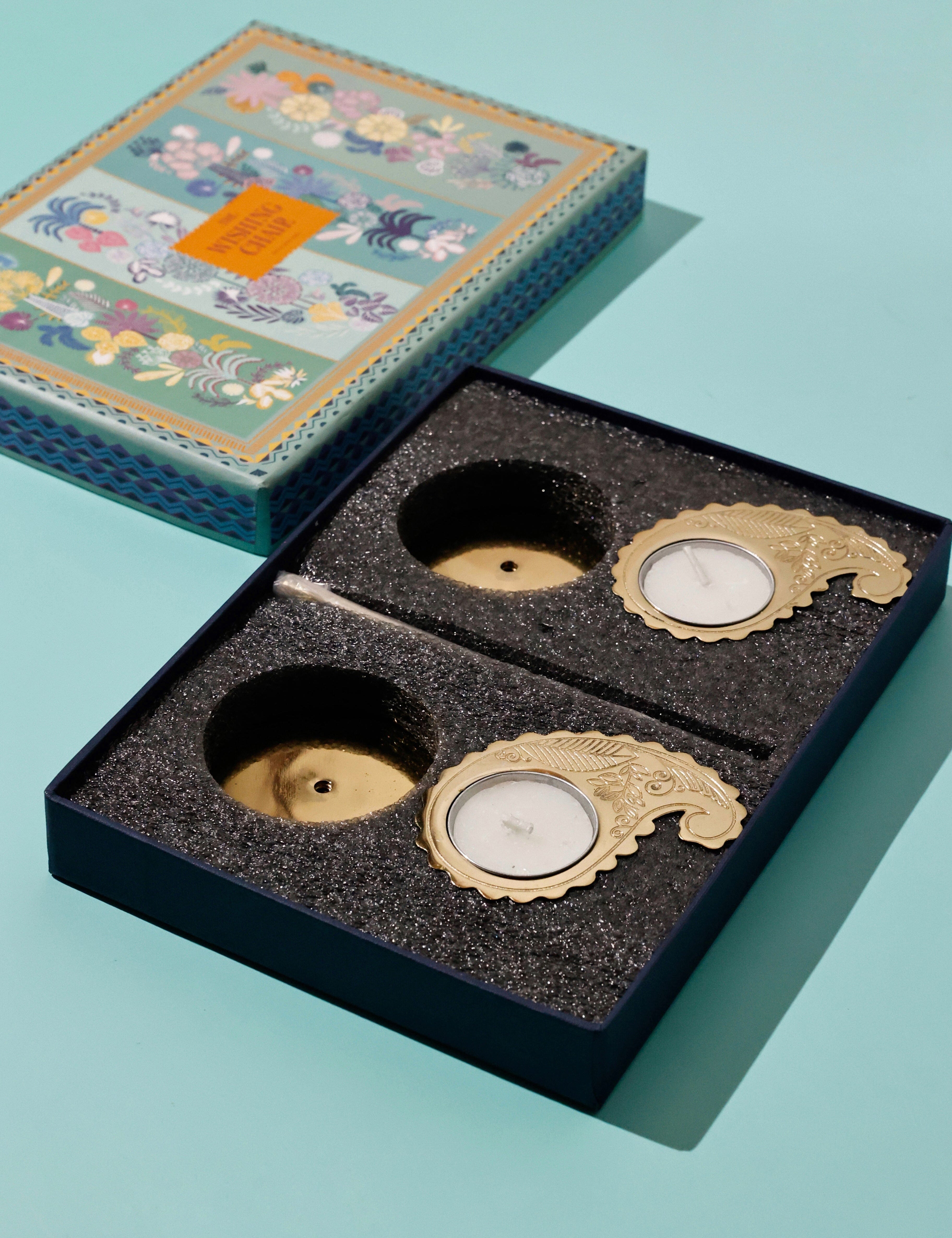 Swirl Tealight Holders with Stand Gift Box - Set of 2