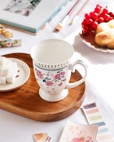 Tea cups & coffee mugs Magique by The Wishing Chair: Portrait of a Rose Coffee Mug