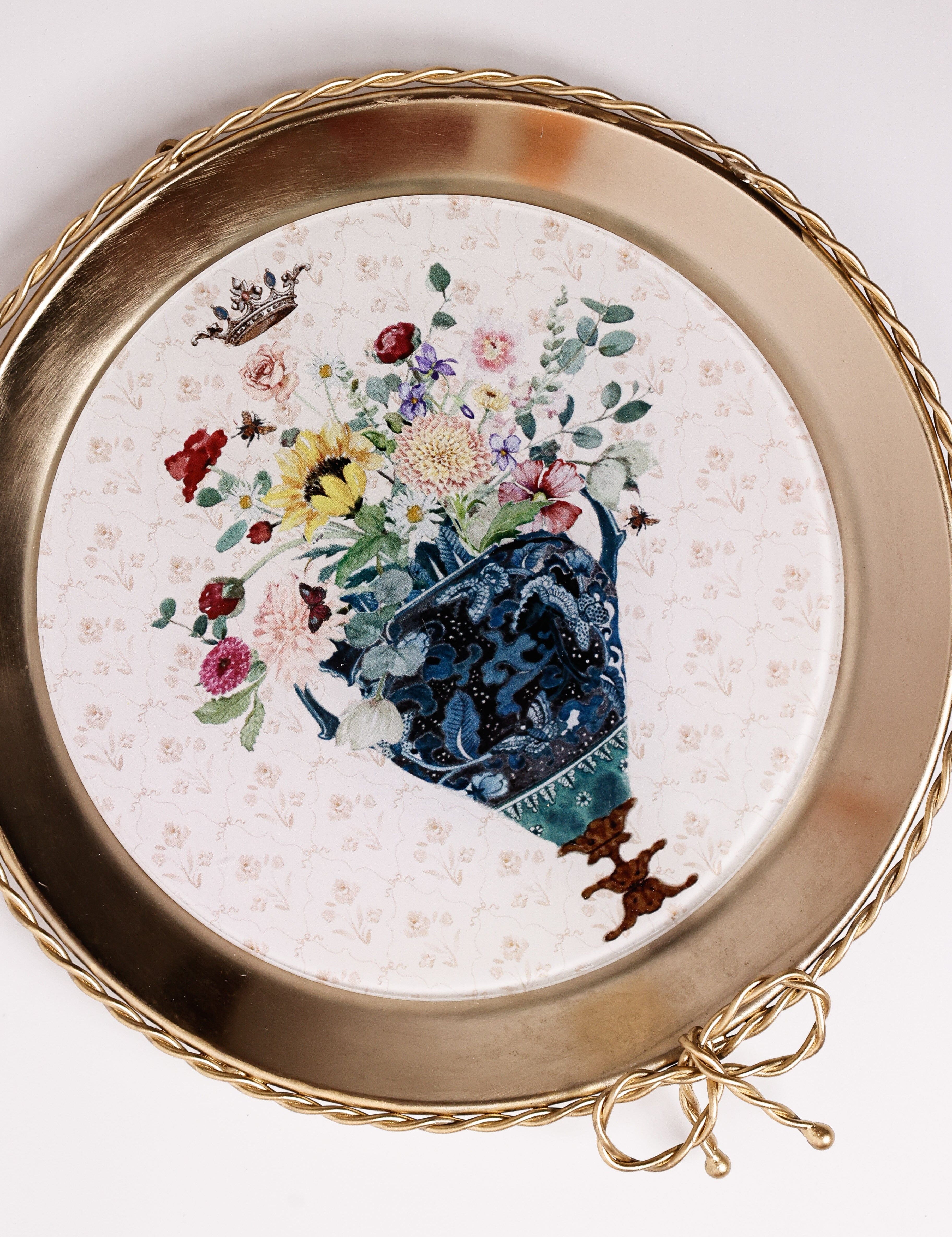 Vase Metal Wall Plate