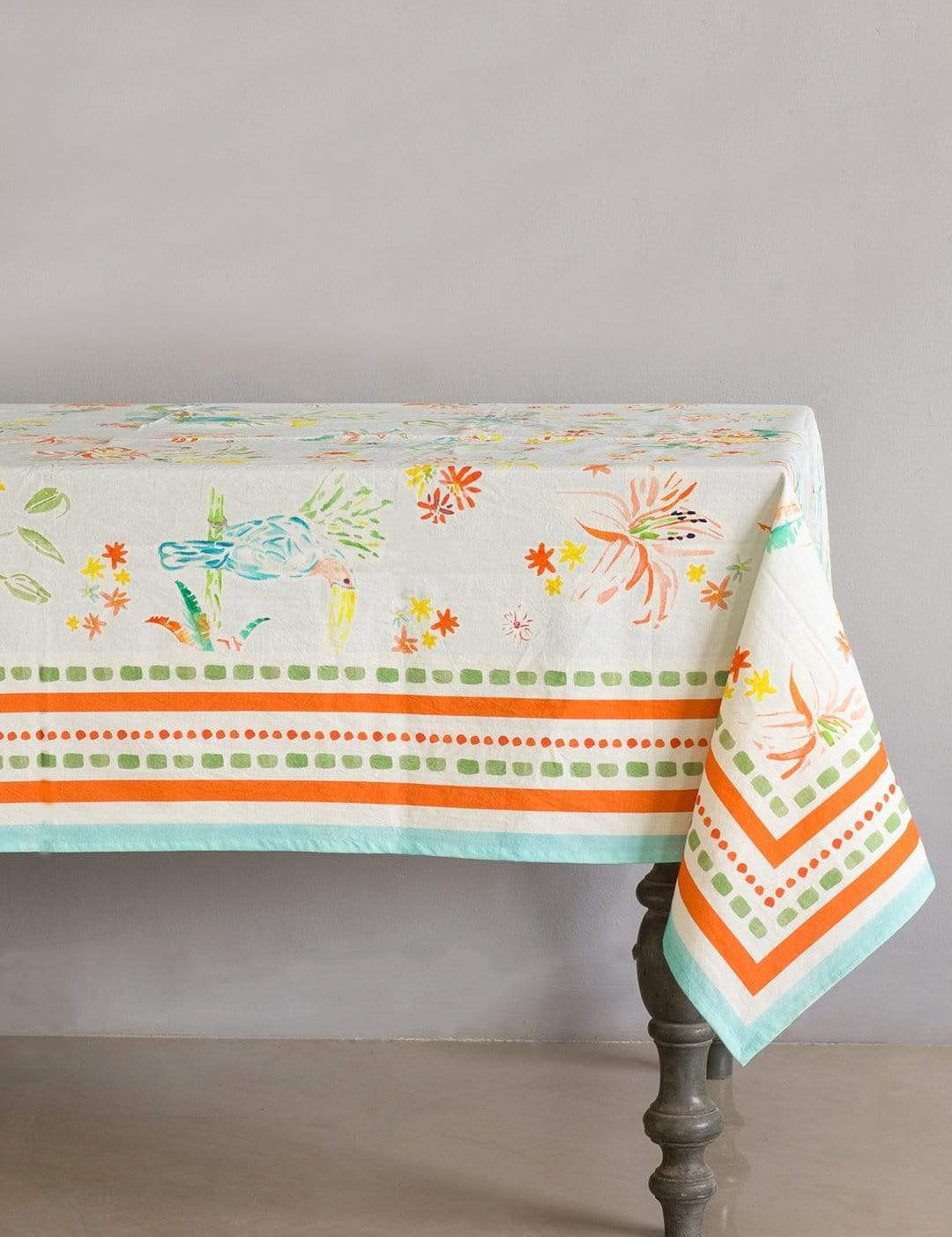 Where The Grass Is Green Table Cover