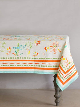 Where The Grass Is Green Table Cover