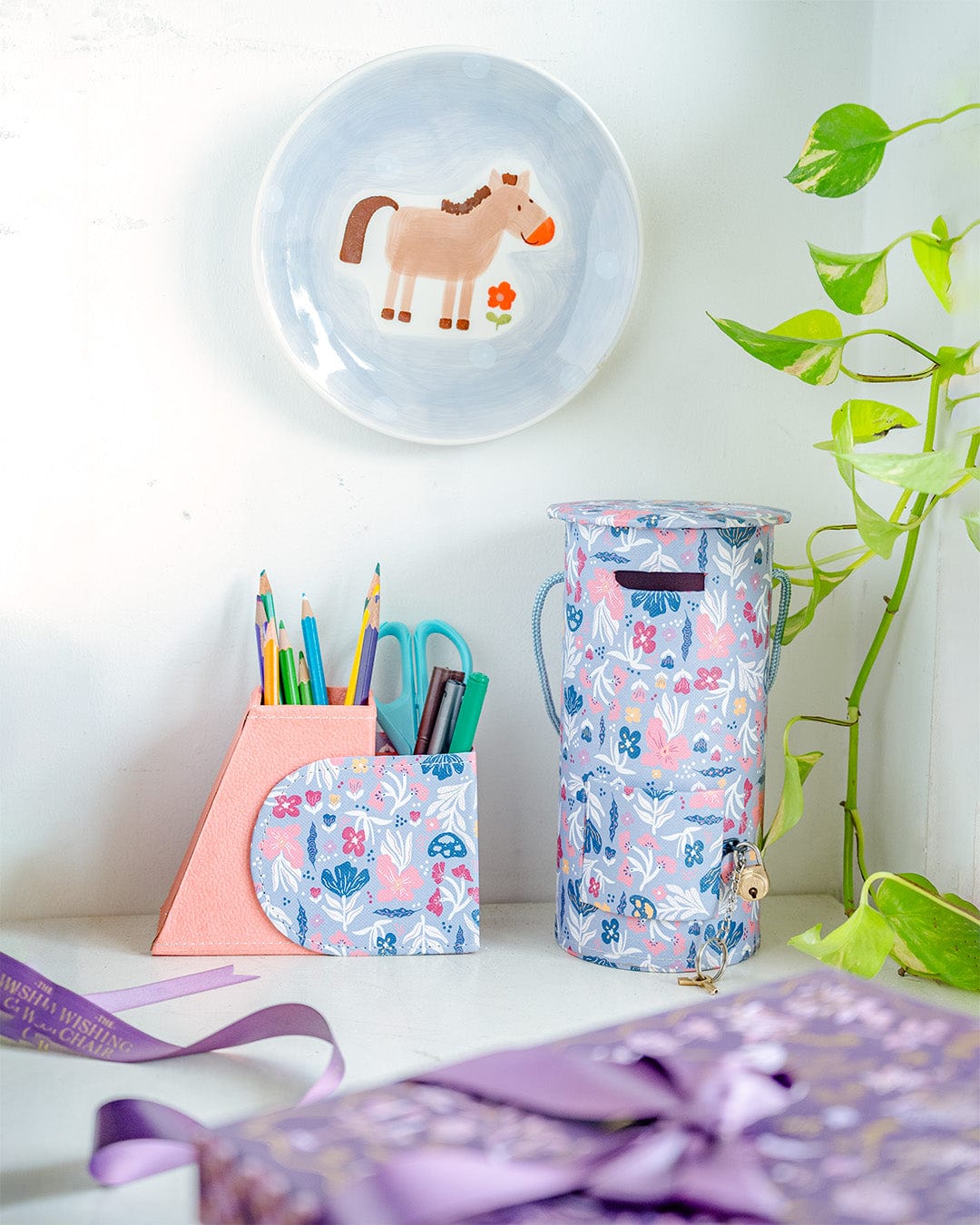  Young Explorer Curated Gift Box Set - Young Explorer Curated Gift Box Set - The Wishing Chair 