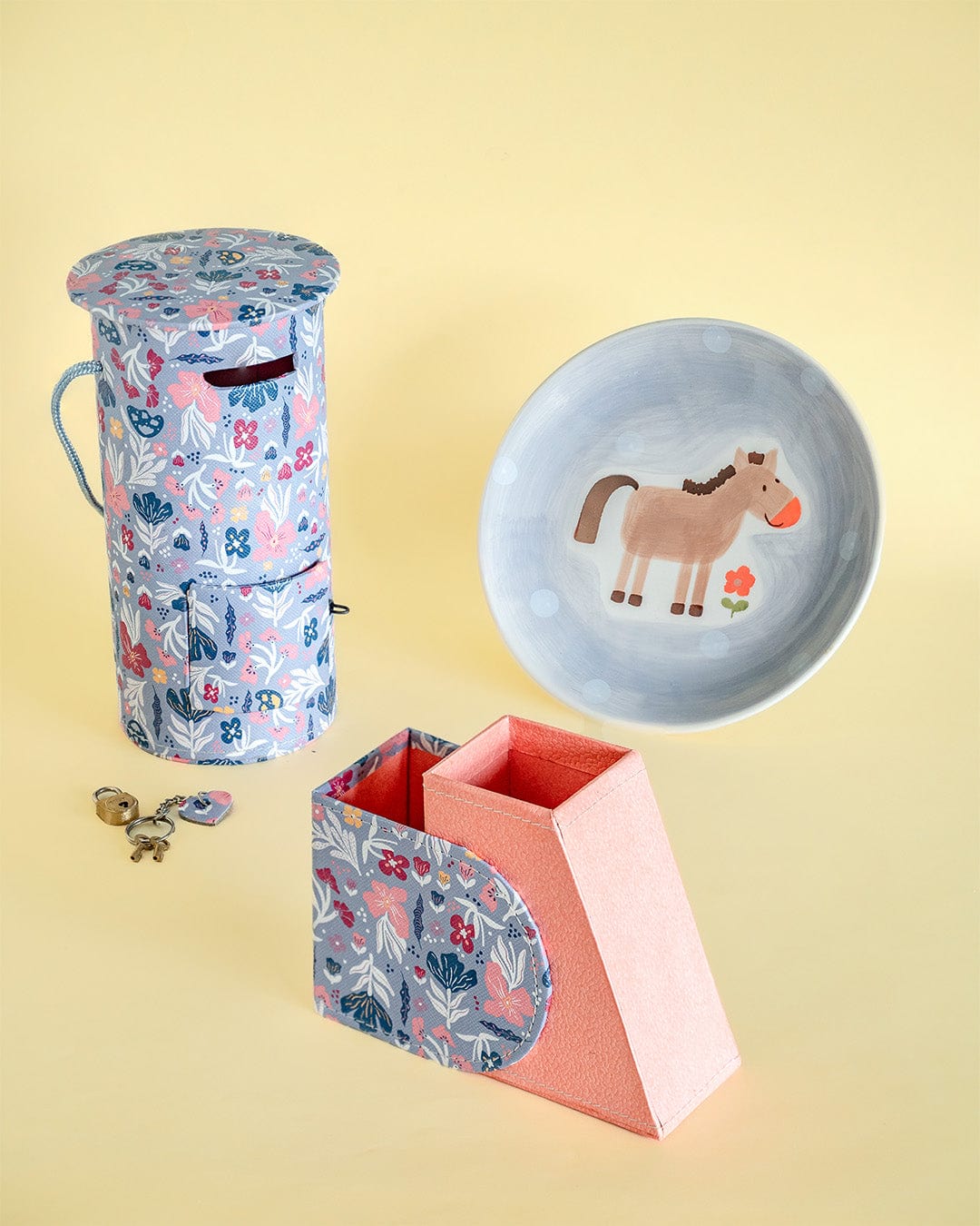  Young Explorer Curated Gift Box Set - Young Explorer Curated Gift Box Set - The Wishing Chair 