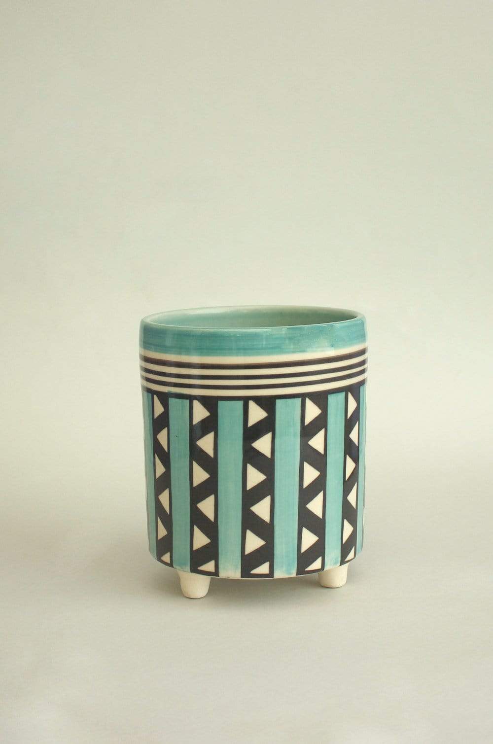Vida Three Legged Planters - Set of 2 - The Wishing Chair
