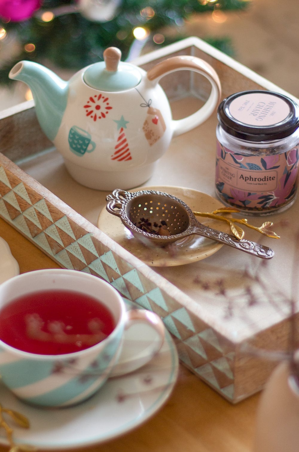Voila Tea Strainer - The Wishing Chair