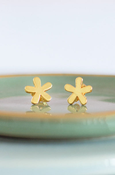 Daisies Alice's Tea Party Gold Plated Studs