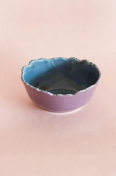 Iris Ceramic Scalloped Bowl - Large