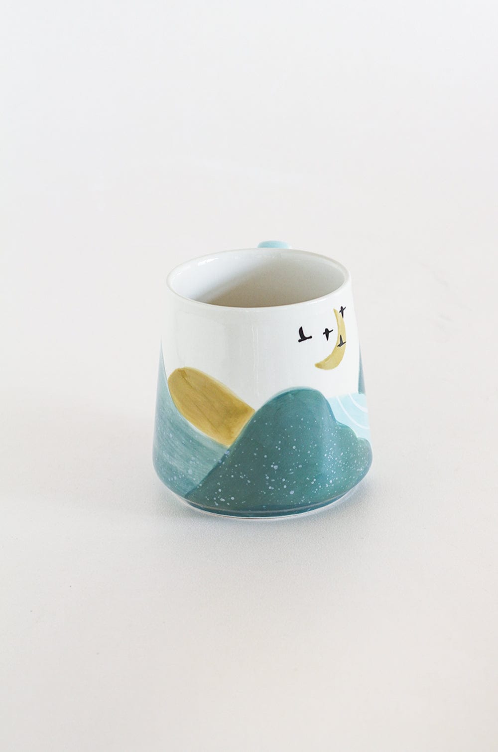  Mugs Wilderness Handpainted Ceramic Mug - Wilderness Handpainted Ceramic Mug - The Wishing Chair 