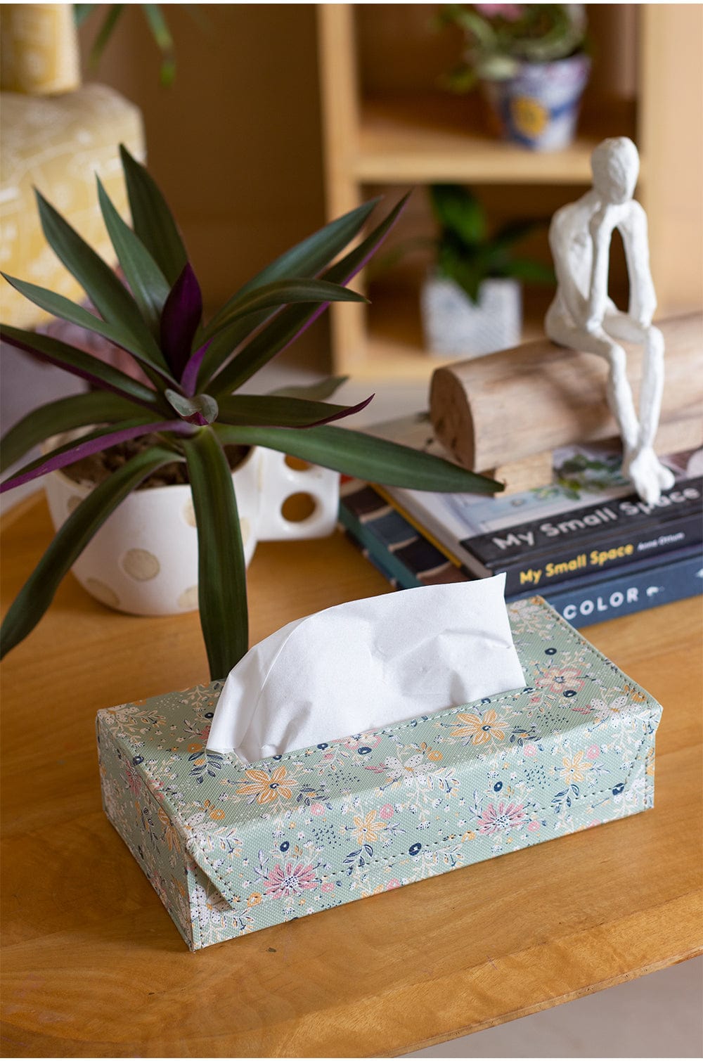Pearlised Paper Leather Tissue Box- Mint Magnolias