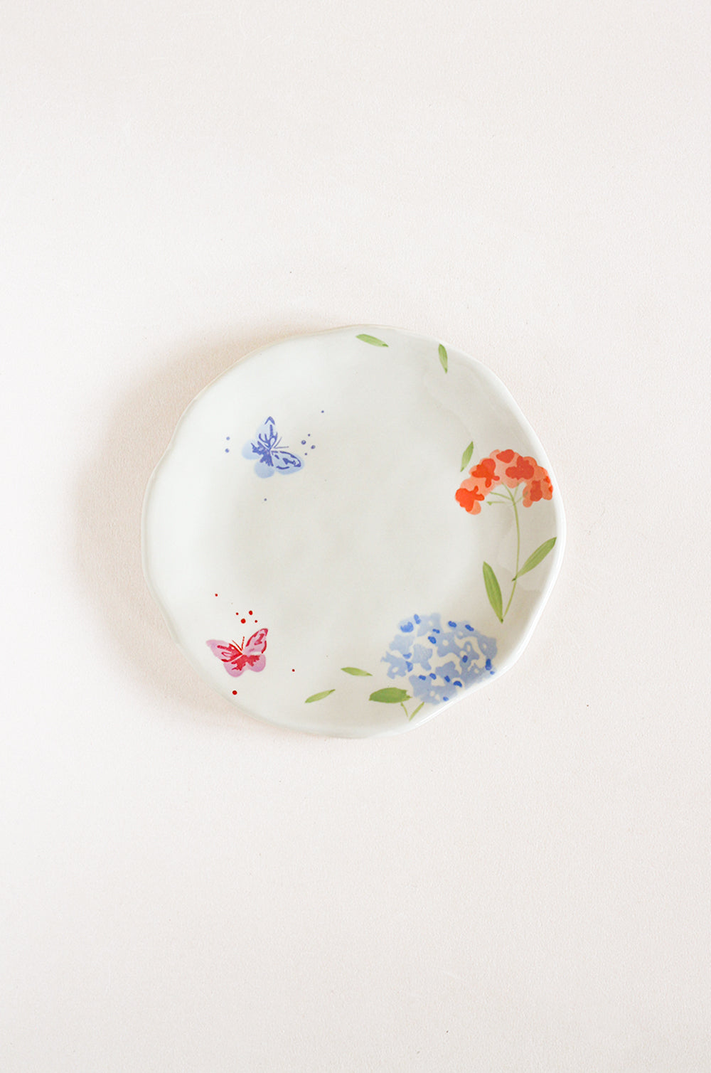  Plates Wildflower Meadow Handpainted Ceramic Side Plates - Set of 4 - Wildflower Meadow Handpainted Ceramic Side Plates - Set of 4 - The Wishing Chair 