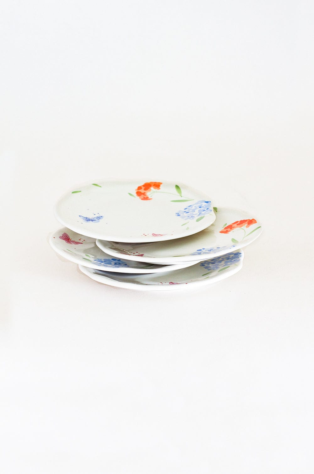  Plates Wildflower Meadow Handpainted Ceramic Side Plates - Set of 4 - Wildflower Meadow Handpainted Ceramic Side Plates - Set of 4 - The Wishing Chair 