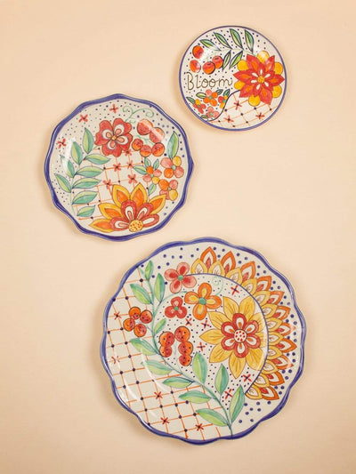 Isabella Wall Plates -Set of 3
