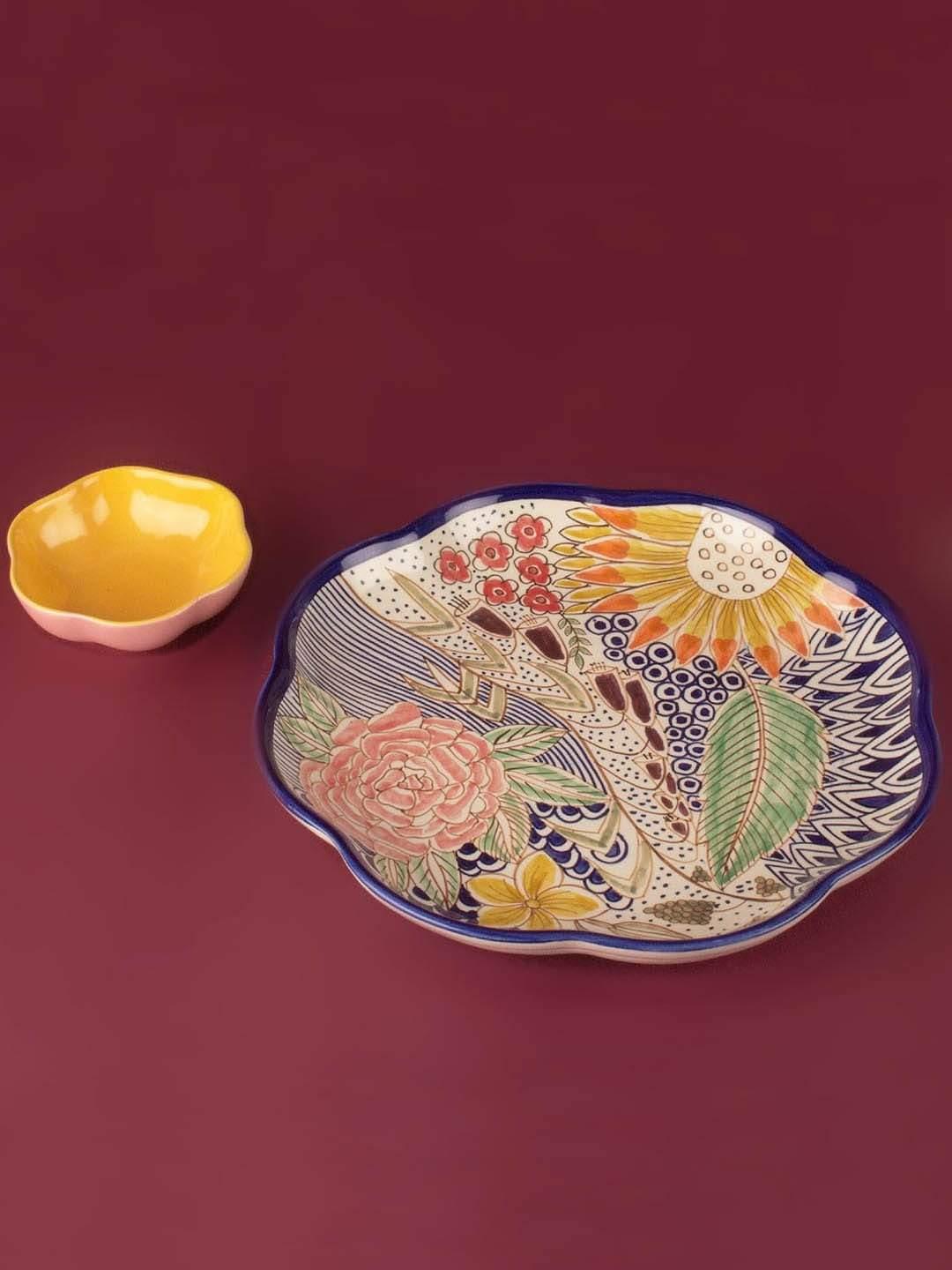 Secret Garden Chip & Dip Tray With BowlMaterial: 100% Stoneware
Dimensions: Tray-1.4 H Inch x 11.75 D Inch. Bowl- 1.5 H Inchx 4.5 D Inch

Dishwasher safe, Microwave safe,Do not scrub with steel wool. WillSecret Garden Chip & Dip TrayThe Wishing Chair